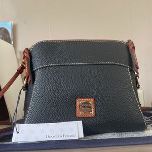 Dooney &Bourke Cameron Crossbody
